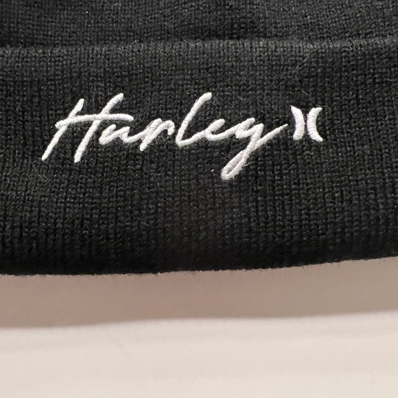 Hurley Script Cuff Beanie - Picture 4 of 8